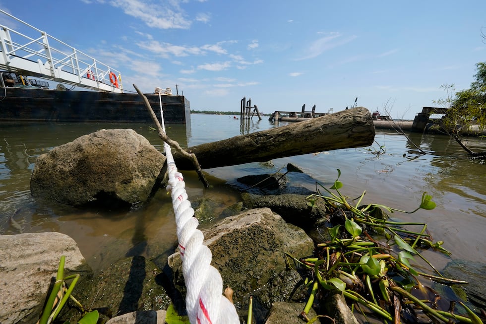 A low water level is seen where sills are being made in the Mississippi River to help limit...