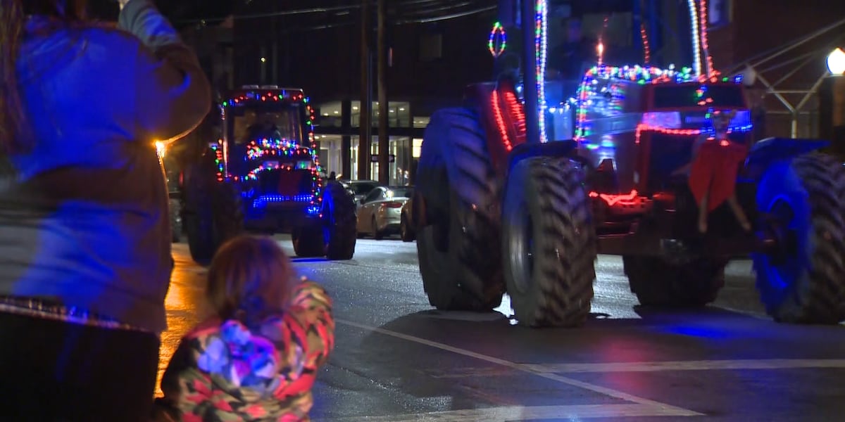 Tractors on Tour Farmers prepare for annual St. Albans parade