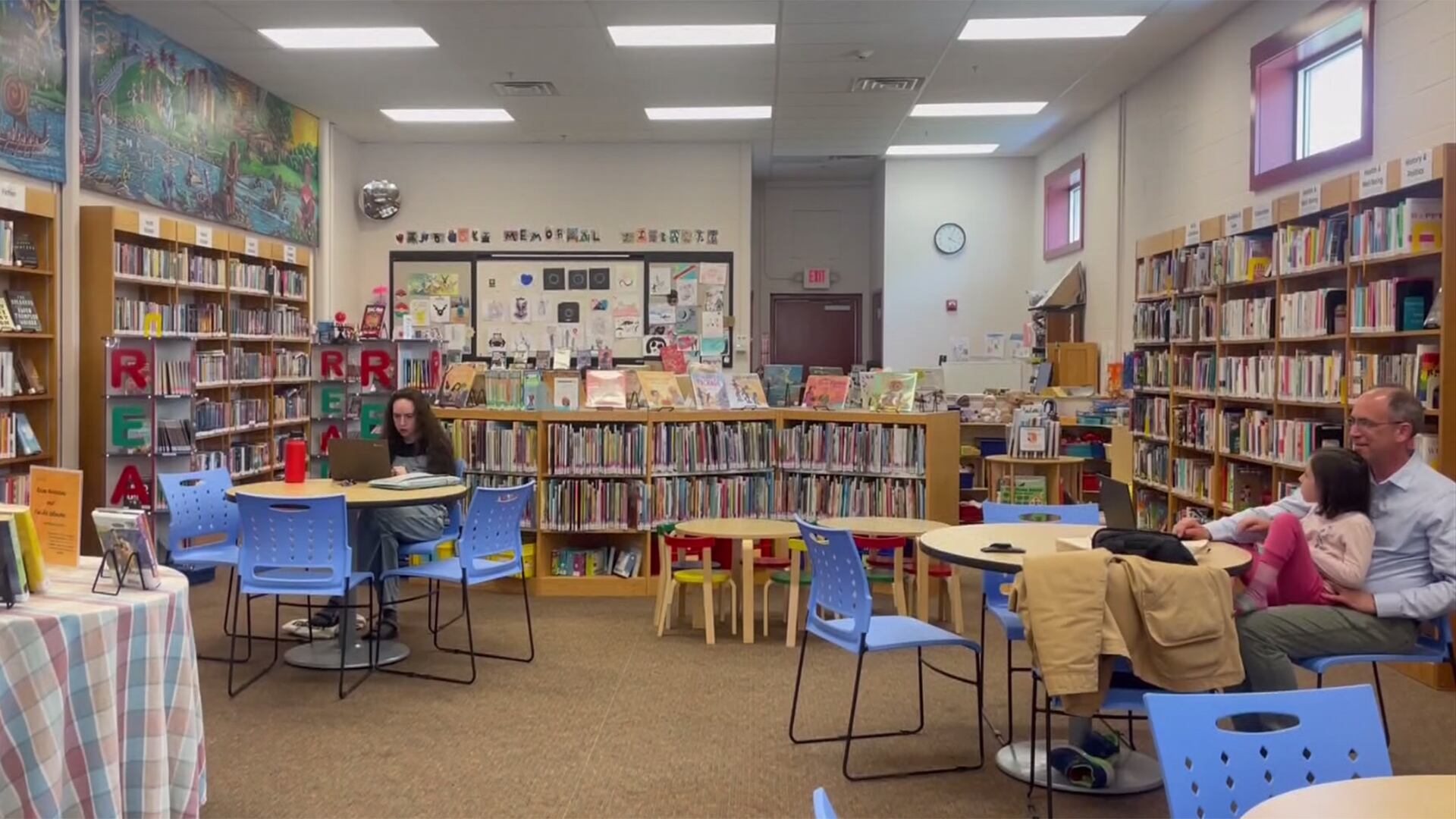 Gov. Scott signs sweeping library policy bill - Vimarsana News